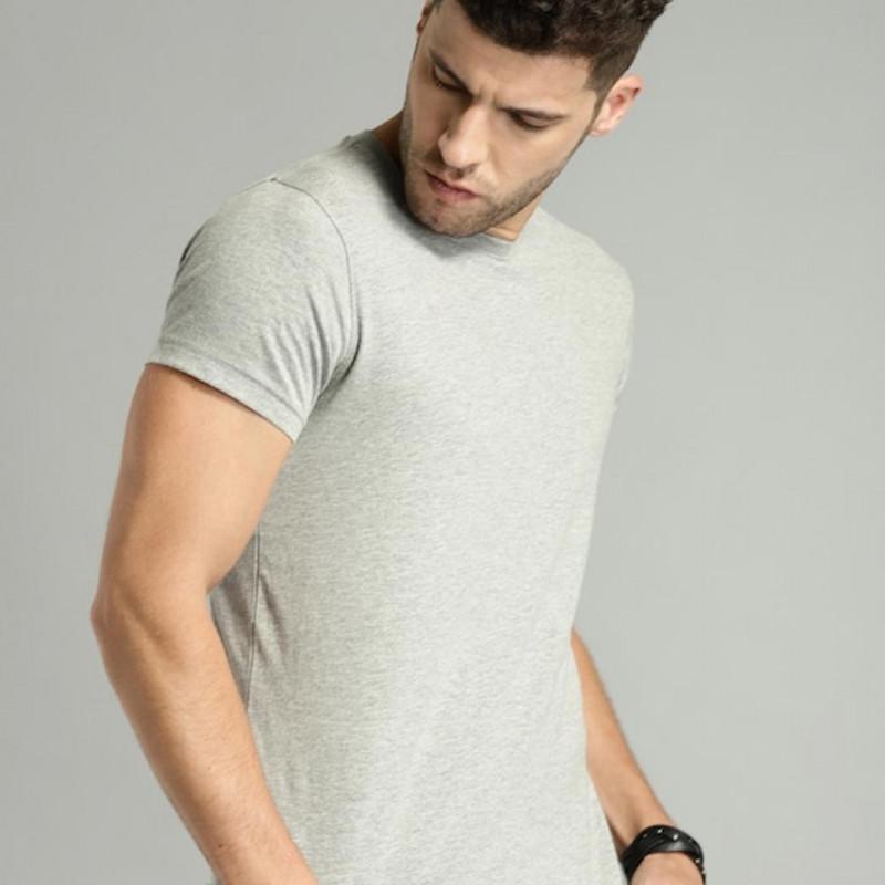 Men Grey Solid Round Neck T-shirt