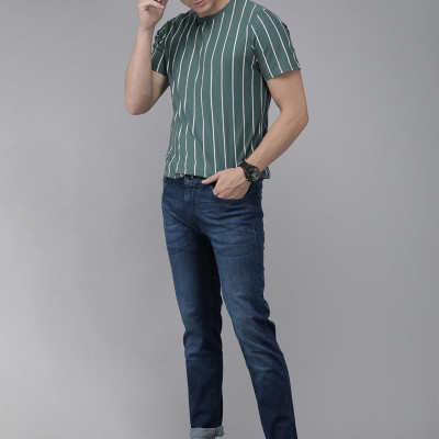 Men Blue Fit Low-Rise Light Fade Stretchable Jeans